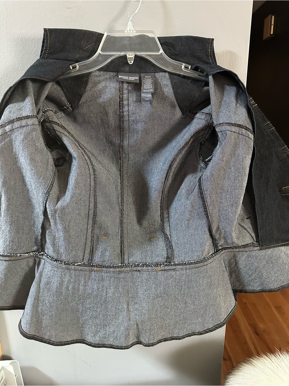 Bisou Bisou Structured Dark Denim Jacket - Picture 5 of 10